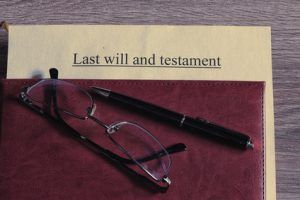 last will and testament glasses pen